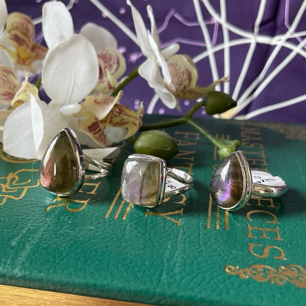 Purple Labradorite Ring